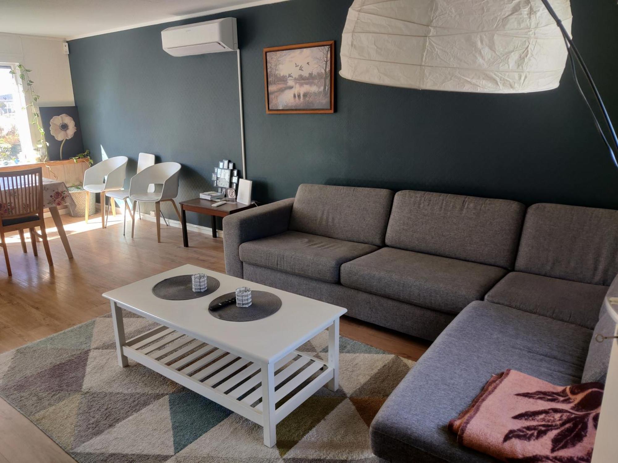 Feelhome 4 Bedrooms Apartment Polarvegen 트롬쇠 객실 사진